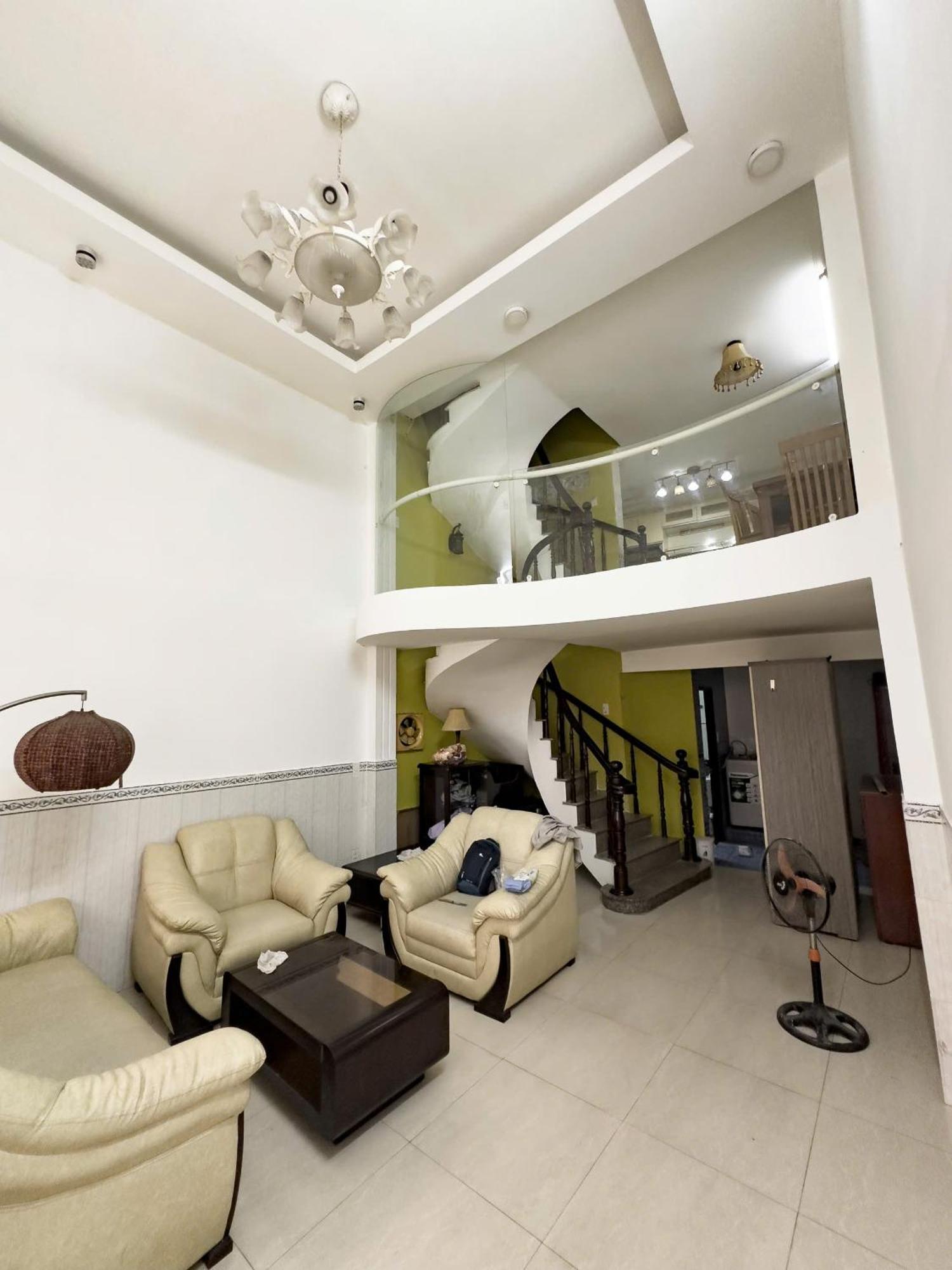 Saigonese Nhà khách